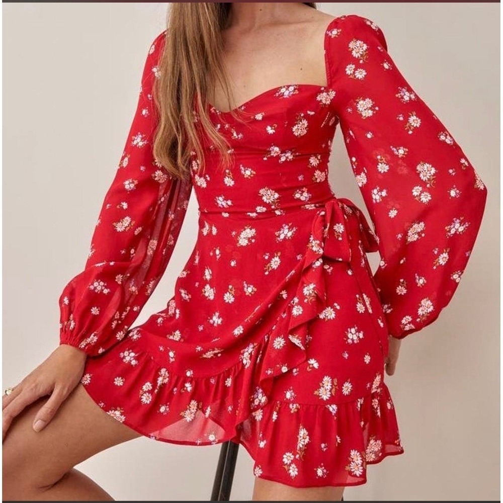 Reformation Cammi Red Floral Daisy Sweetheart Wrap Mini Dress Balloon Sleeve 12